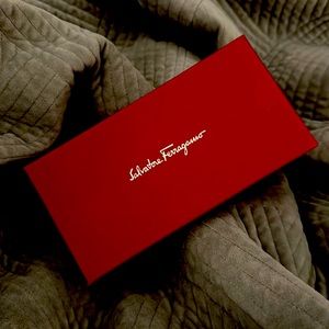 Sun glass box only…